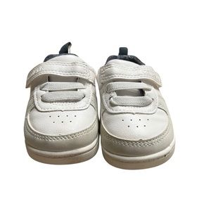 Carters toddler Sneakers - Size 3.5m